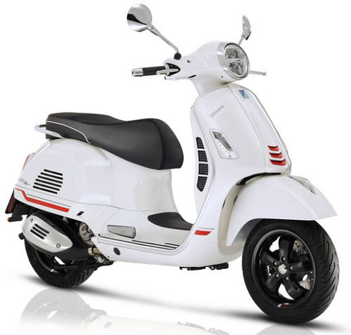 GTS 300 Super HPE 4T 4V ie ABS E5 2023 EVGS000RKE 