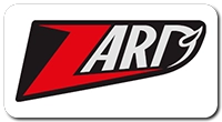 Logo Zard con scritte in nero, rosso e argento su sfondo bianco.