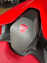 Carbonworld Emblem + Schablone geeignet für Ducati