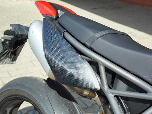 Carbonworld exhaust side cover, carbon suitable for Ducati