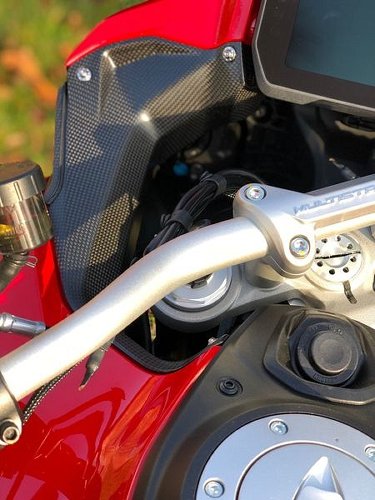 Inserti carenatura Carbonworld, carbonio adatto per Ducati