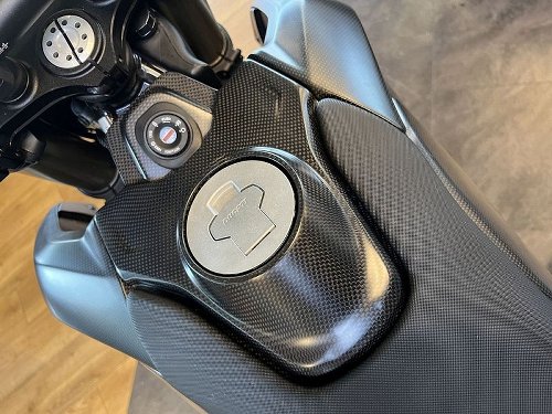Cubredepósito Carbonworld, carbono adecuado para Ducati 698