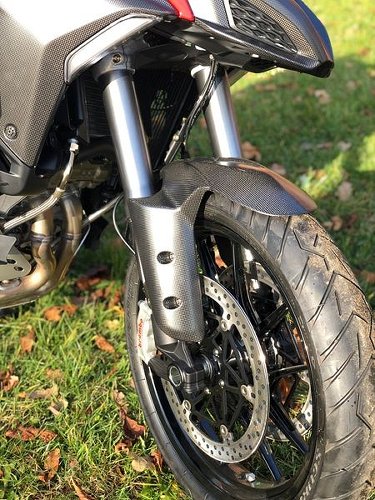 Carbonworld Front mudguard, carbon, suitable for Ducati