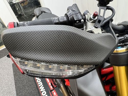 Carbonworld Handprotektoren, Carbon geeignet für Ducati