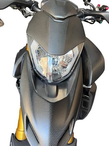Cubrecockpit Carbonworld, carbono apto para Ducati