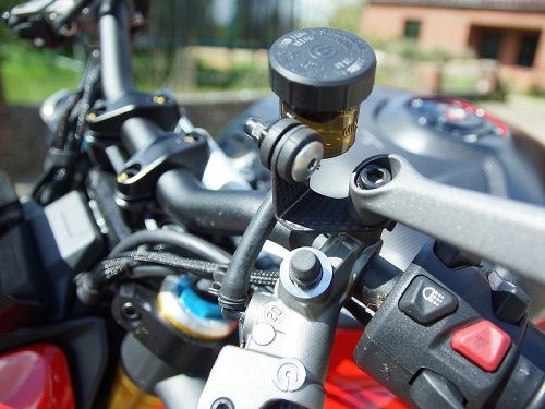 Carbonworld Behälterhalter, Carbon geeignet für für Ducati
