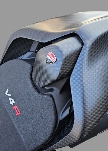 Carbonworld seat cover, Corse logo suitable for Ducati