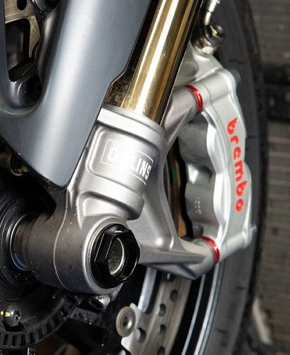Carbonworld Ducati Distanziale Freno rosso