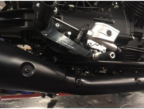 Agostini Footrest system complete - Moto Guzzi V7 III