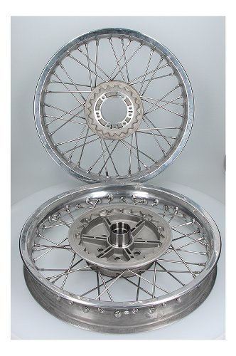 Moto Guzzi Spoked wheel kit 18 inch 2.15 x 2.50 flat