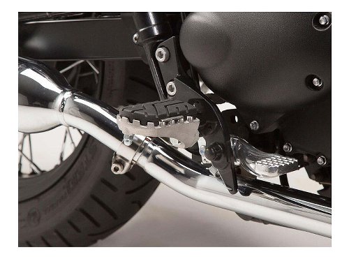 SW ION Fußrasten-Kit Triumph Bonneville/T100 (04-16),