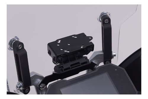 SW Motech navigation holder in cockpit black. Voge 650 DS/X