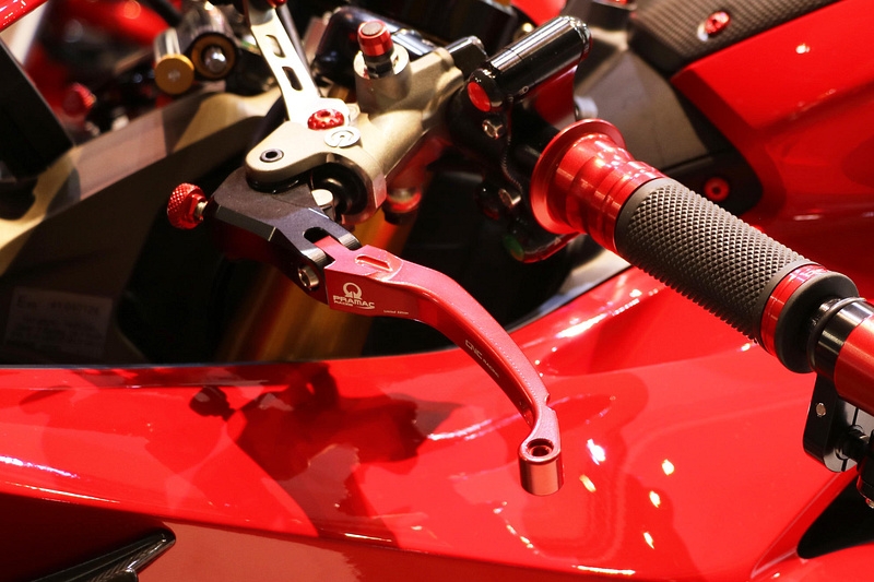 CNC Racing Leva frizione, pieghevole, 190mm, Race, rosso, PRAMAC -  Aprilia/Ducati/MV Agusta/Moto Guzzi