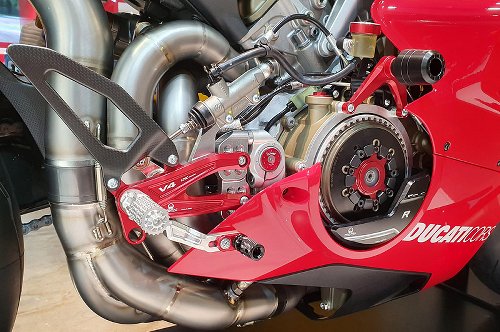 CNC Racing Heel guard kit for rearsets, matt carbon - Ducati