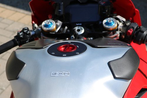 CNC Racing Fuel tank slider, Carbon/Kevlar matt - Ducati