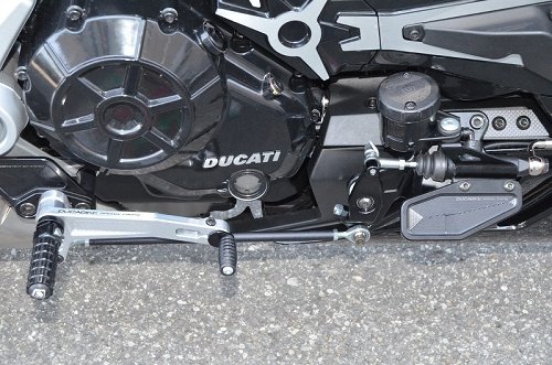 Ducabike Fußrastenanlage, schwarz-silber - Ducati XDiavel