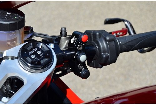 Ducabike Konsole für Brembo Radial Bremspumpe, mit