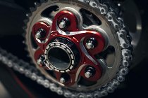 CNC Racing Brida de piñón , 6 agujeros, bicolor, rojo-plata