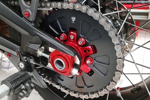 Couronne CNC Racing T49 P525, noire - Ducati DesertX 937