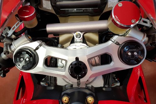 CNC Racing Lenkkopfmutter, schwarz - Ducati Panigale,