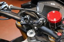 CNC Racing Obere Lenkerklemme, schwarz - Aprilia Tuono