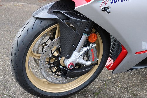 CNC Racing Front fender, glossy carbon - MV Agusta