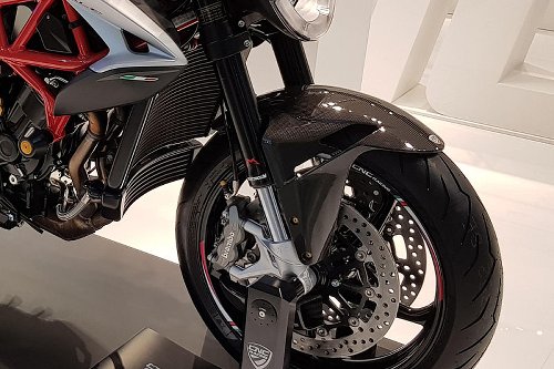 CNC Racing Front fender, glossy carbon - MV Agusta