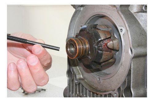 Moto Guzzi Tool extracting for alternator ( Bosch )