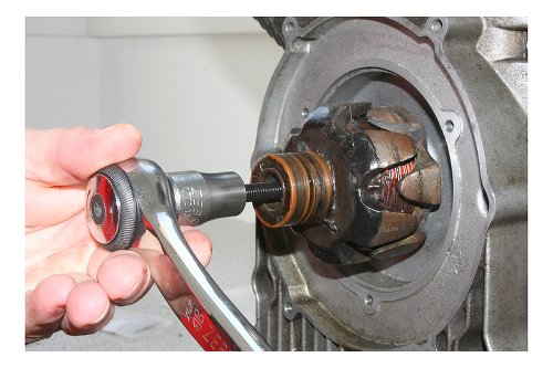 Moto Guzzi Herramienta para desmontar alternador ( Bosch )