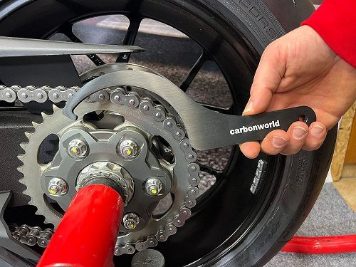 Carbonworld chain tensioner key suitable for Ducati Panigale