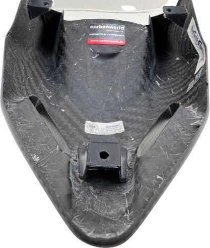 Naso carenato Carbonworld, carbonio adatto per Ducati