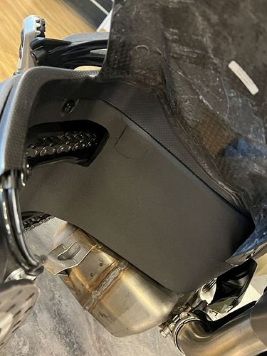 Carbonworld mudguard, rear, new version, carbon suitable for