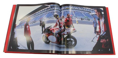 Ducati Book world champion team from 2001 NML